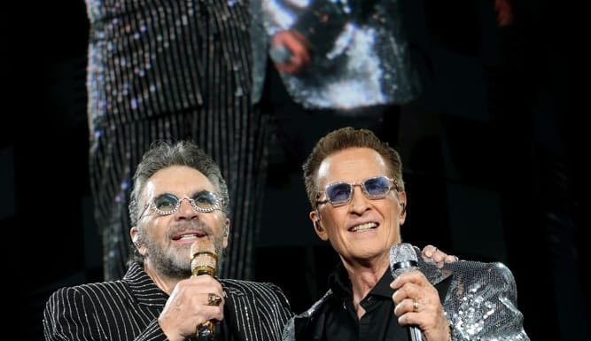 Emmanuel celebra hoy en la #cdmx sus 50 años de trayectoria con una misa que se oficiara en la catedral metropolitana